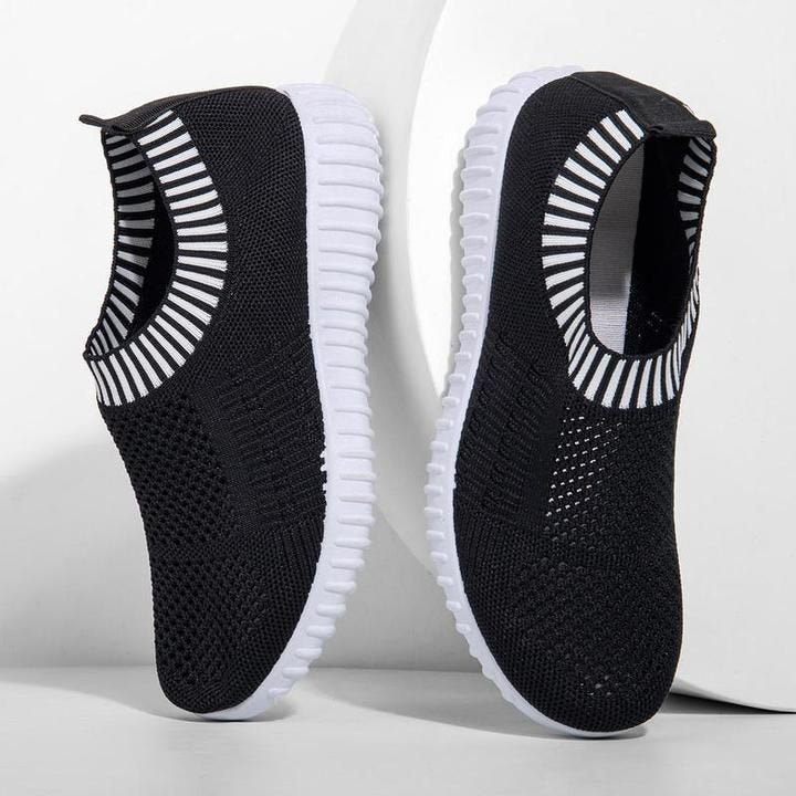 FlexiMesh Sneakers – Atmungsaktives Design & Bequemer Schlupf