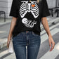 Schwarzes Halloween-T-Shirt mit Skelett-Aufdruck - Rundhalsausschnitt