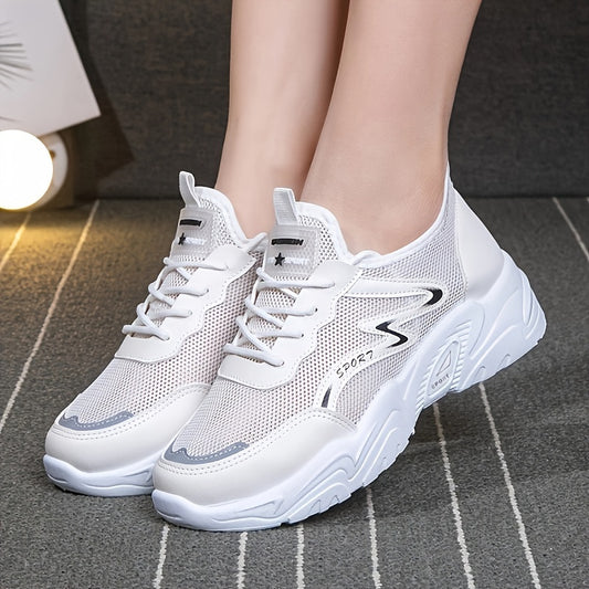 Weiß Aero Dynamic Sneaker - Clara