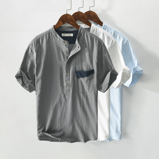 Hellblaues Shirt mit Brusttasche - Finn