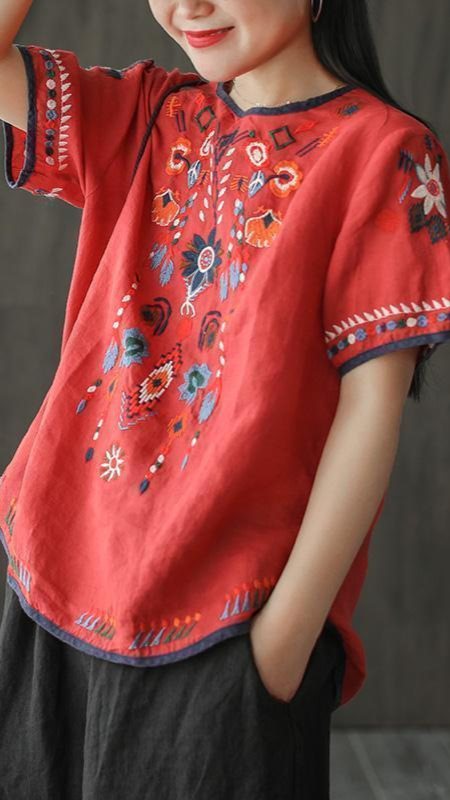 Luisa - Rotes Tunika-Shirt mit Ethno-Stickerei