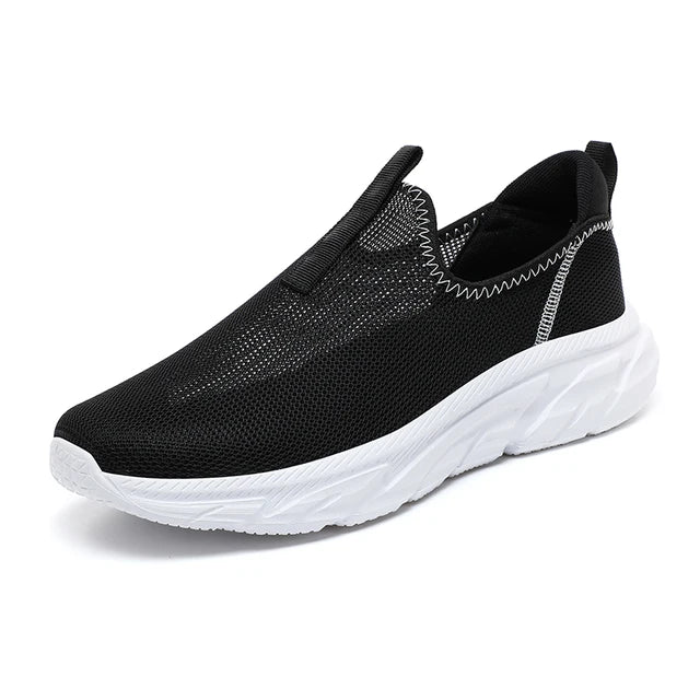 Nico - Urbane Schwarze Slip-On Sneakers