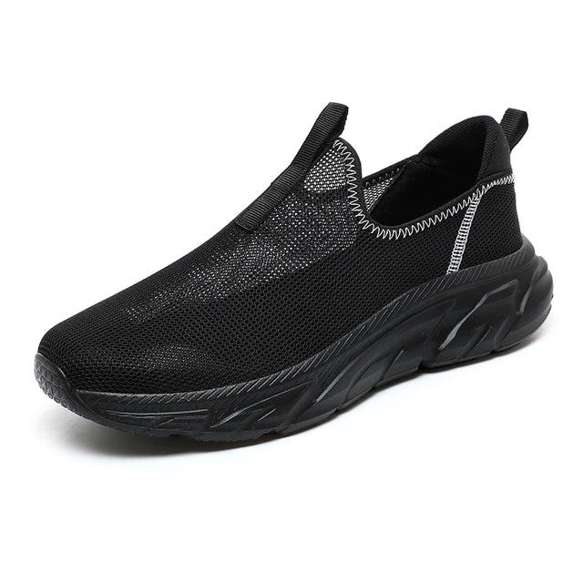 Nico - Urbane Schwarze Slip-On Sneakers