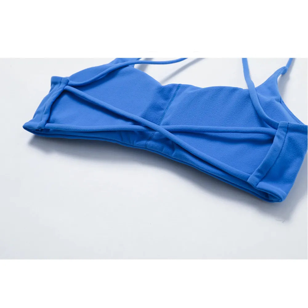 Lina - Himmelblaues Sport-Bustier