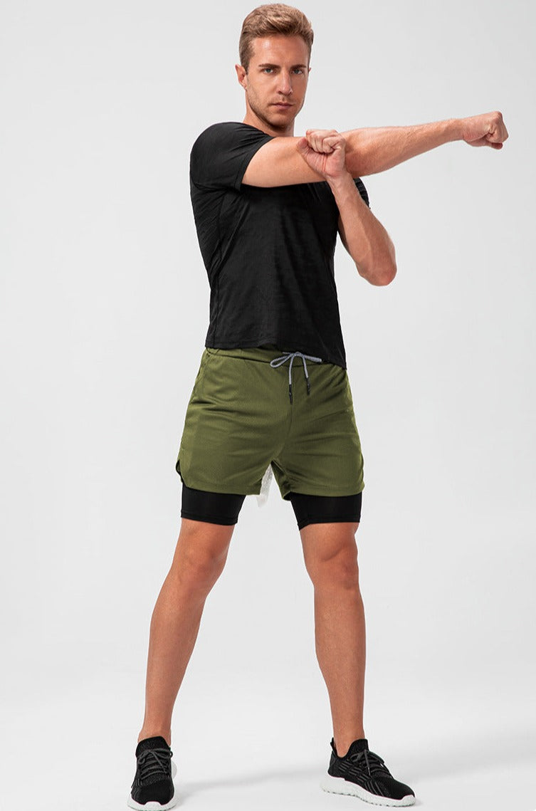 Trendige Camouflage-Shorts mit Kordelzug