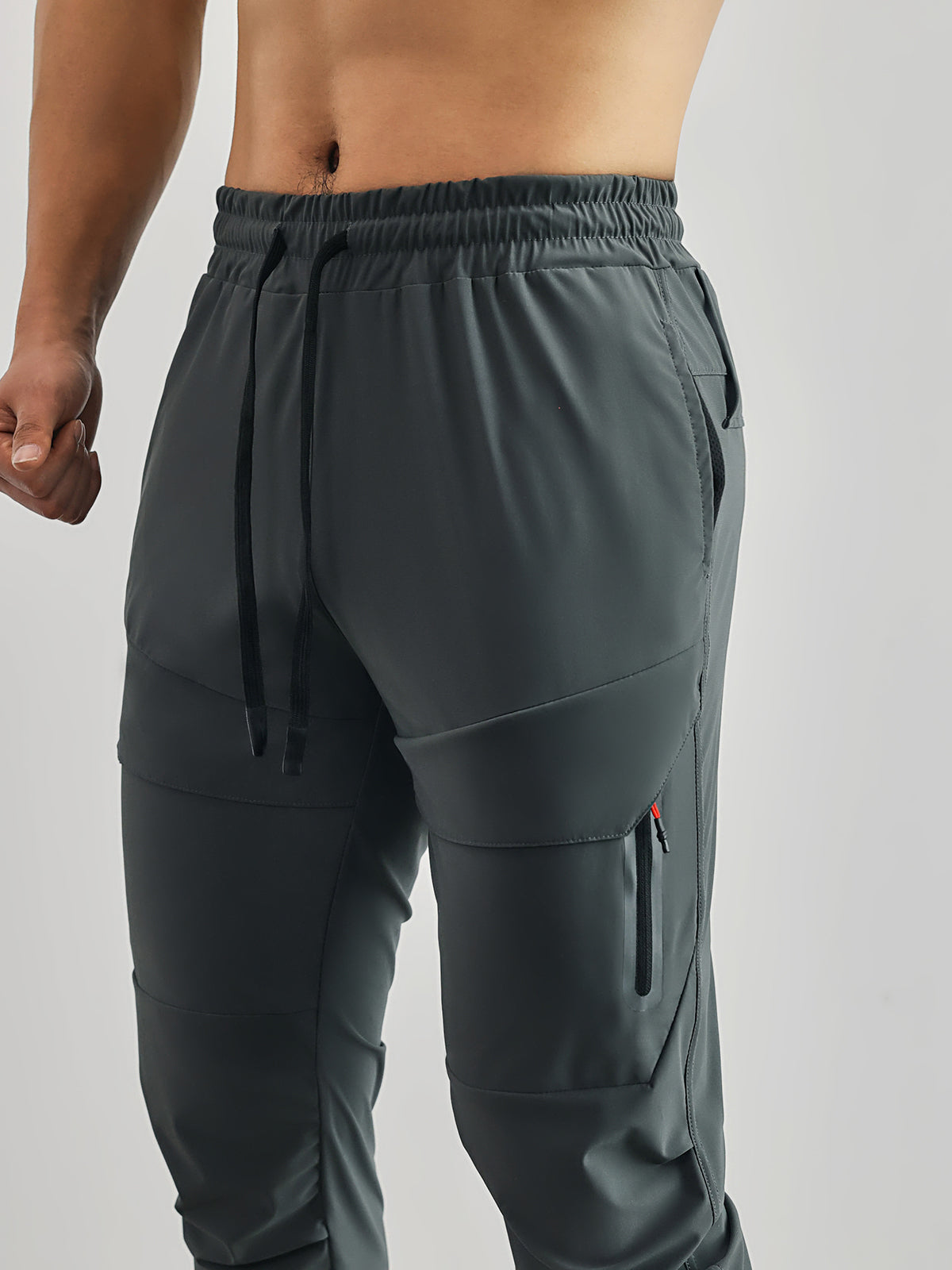 Dynamische Performance-Jogginghose mit Taschendetail