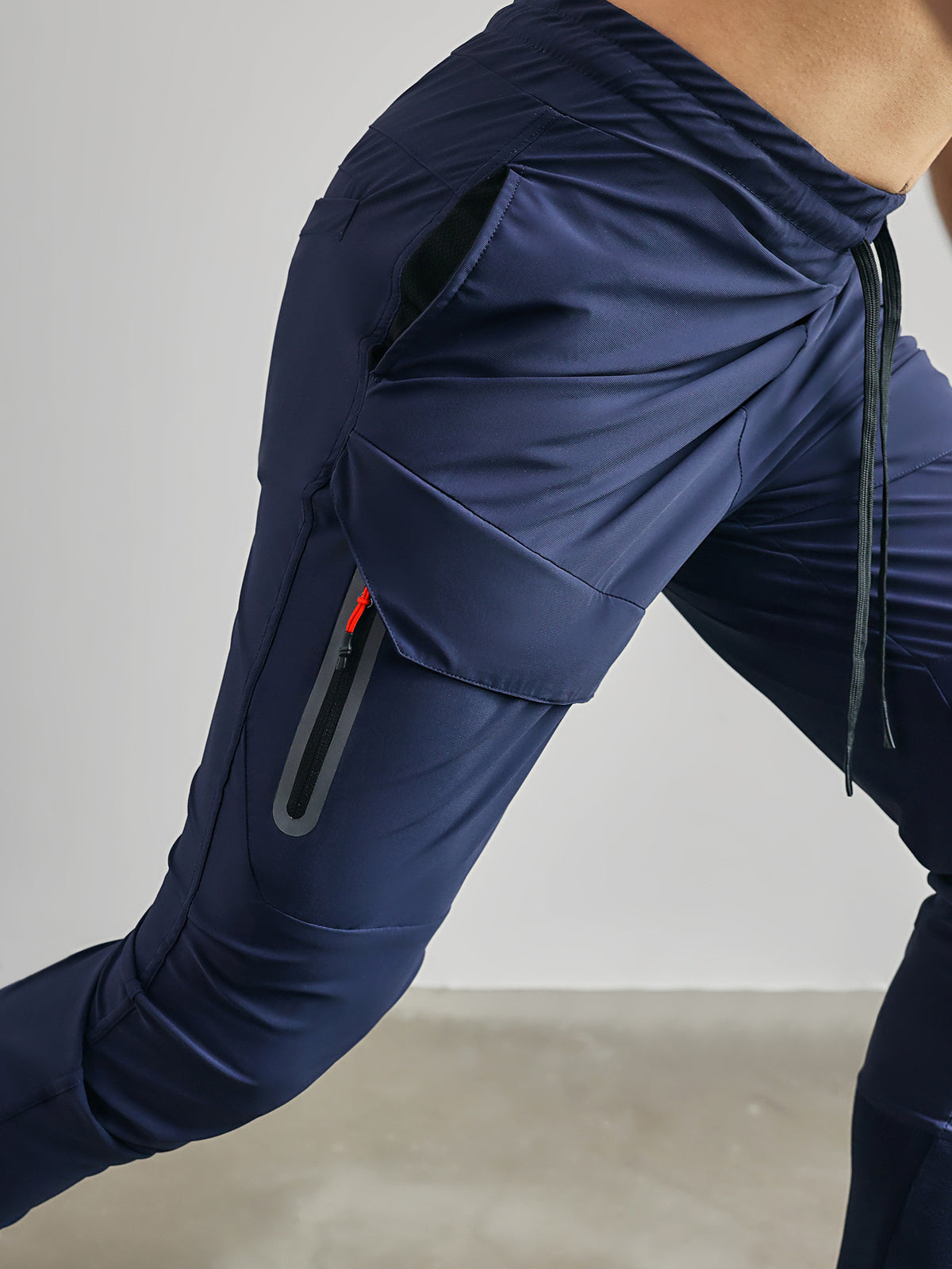 Dynamische Performance-Jogginghose mit Taschendetail