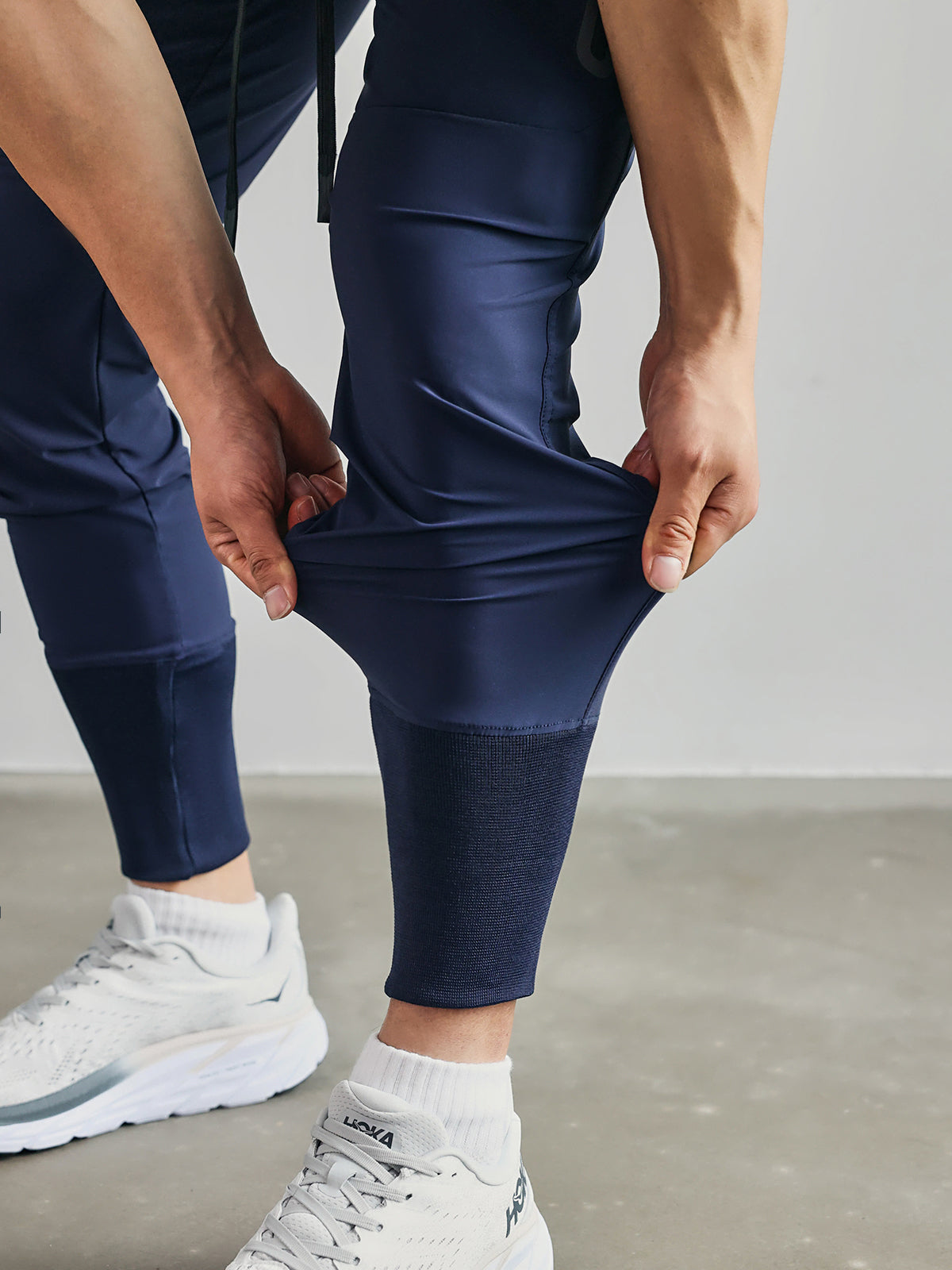 Dynamische Performance-Jogginghose mit Taschendetail