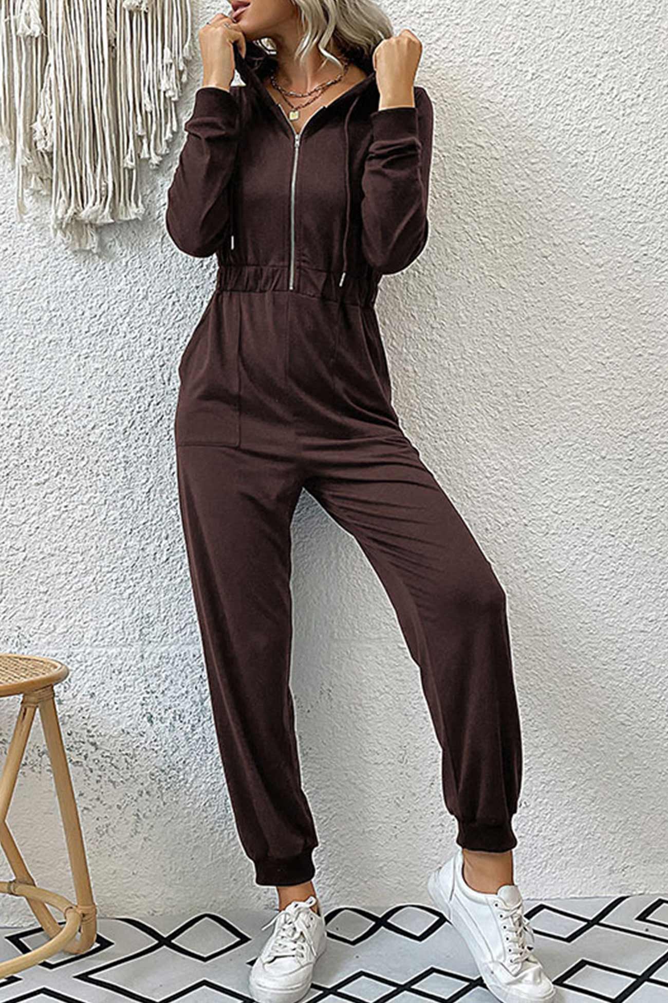 Schwarzer Freizeit-Jumpsuit mit Kapuze – Ella