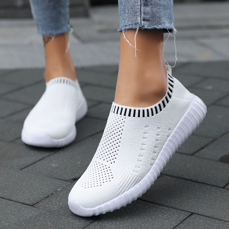 FlexiMesh Sneakers – Atmungsaktives Design & Bequemer Schlupf