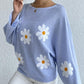 Mia – Blauer Blumenstickerei-Pullover