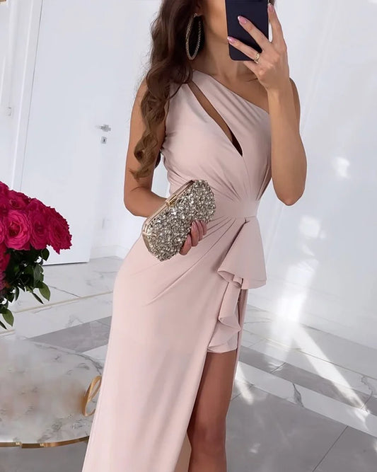 Angelle's One-Shoulder-Kleid