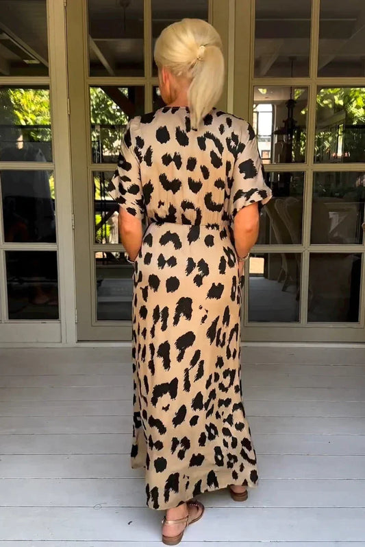 Behati's Leopard Maxikleid