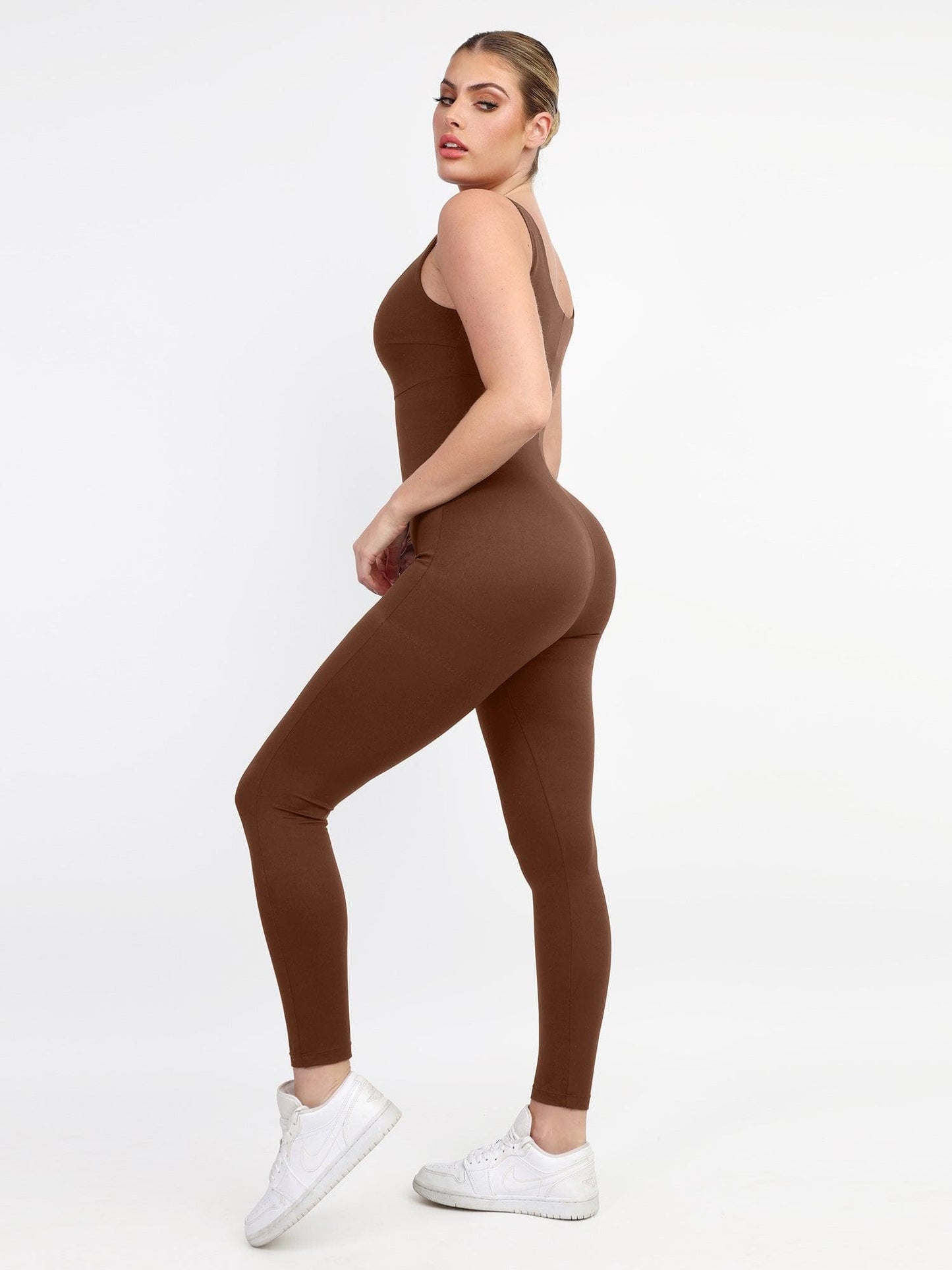 ElevateFit Oberschenkelstraffender Jumpsuit